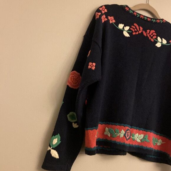 Vintage Navy Floral Embroidered Cardigan Sweater size M - Picture 9 of 13